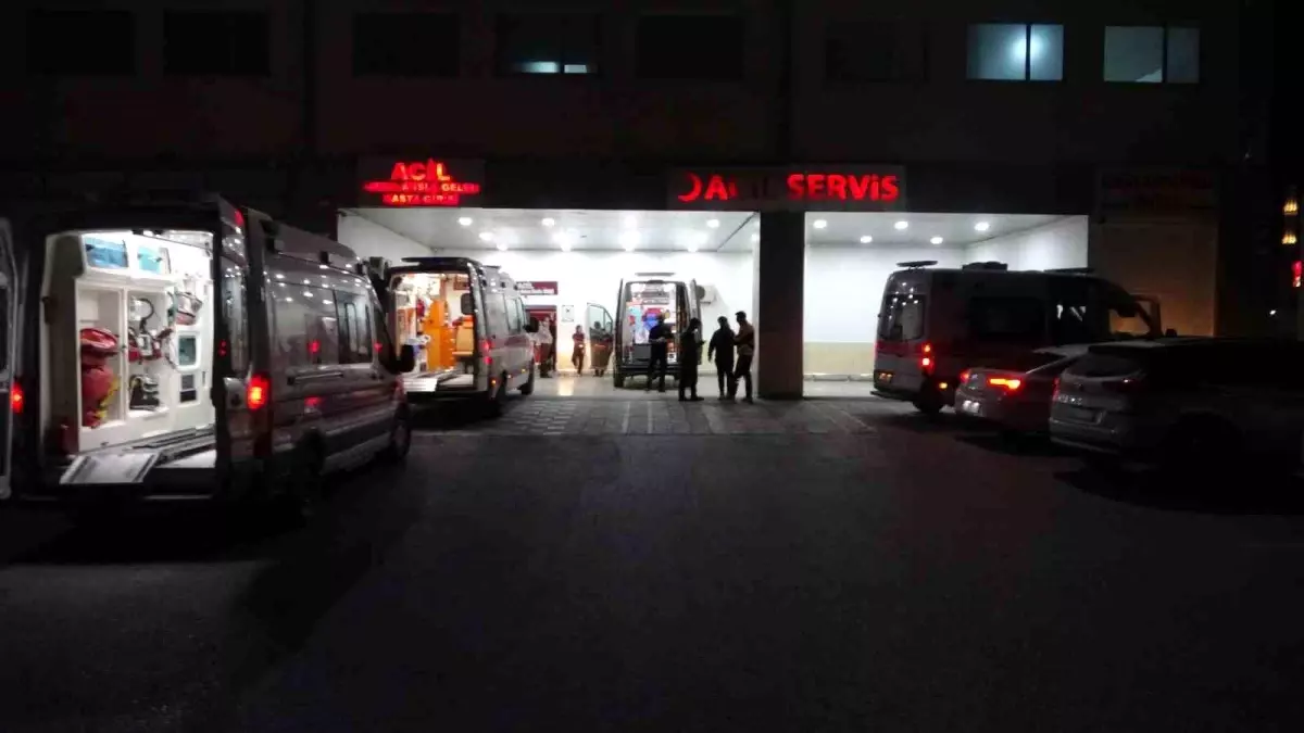 malatyada bicakli kavga 1 yarali HCs5eeWs