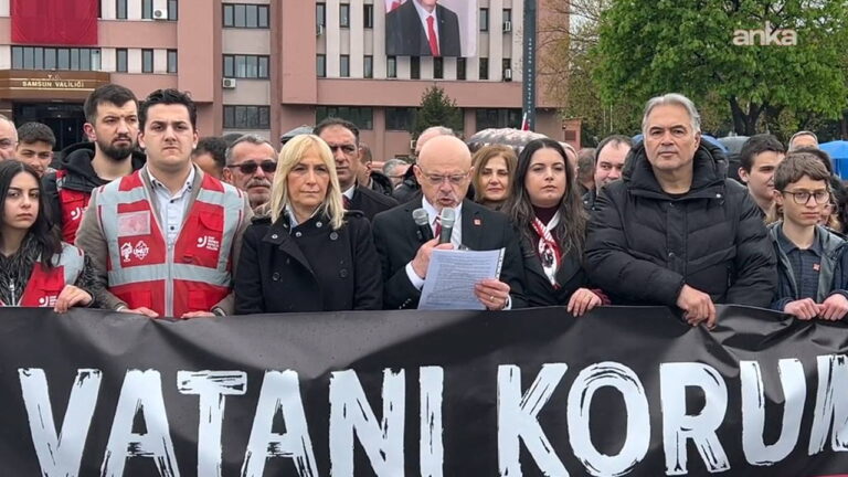 samsunda-chpden-23-nisan-aciklamasi-demokrasi-sandiktan-cikan-iradeye-saygi-duymaktir-Z4XGNMiu
