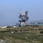 israil-lubnanin-guneyinde-bir-saglik-merkezi-yakinini-bombaladi-tldfGurC