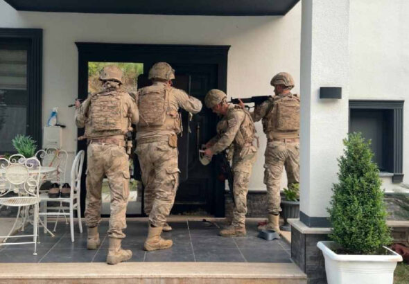mugla-merkezli-5-ilde-suc-orgutune-operasyon-gozaltilar-var-MFZLr9ys