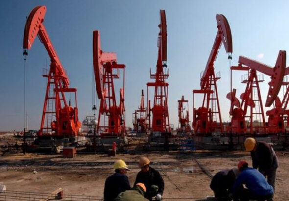 petrol-yuksek-seyrini-koruyor-hurmuz-krizi-derinlesiyor-PMdtaHue